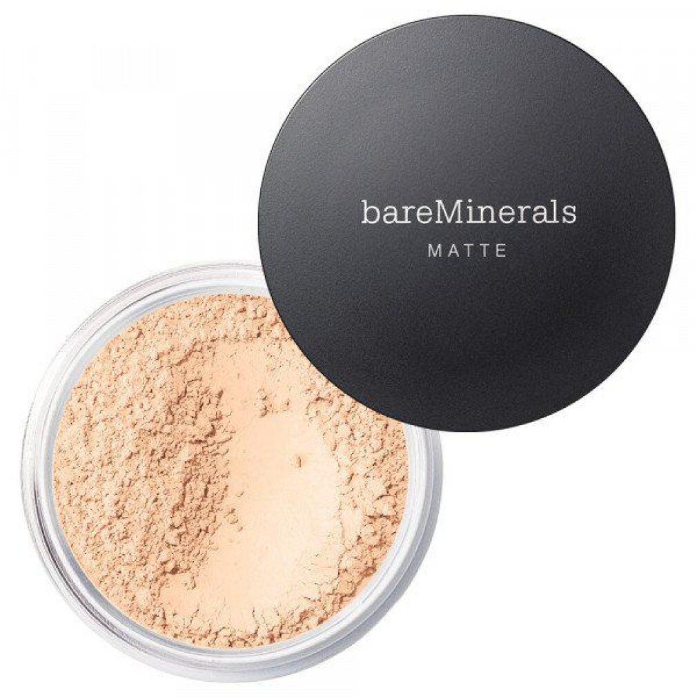 BareMinerals Matte Foundation in polvere in un contenitore trasparente con coperchio nero.