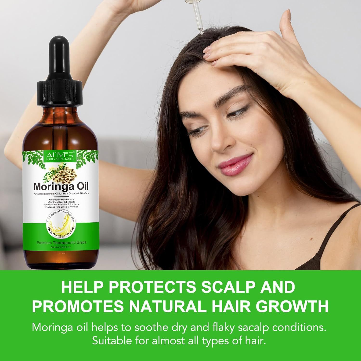 Donna con flacone di olio di Moringa. Scritta: Moringa Oil. Protegge il cuoio capelluto, favorisce la crescita dei capelli. Per tutti i tipi di capelli.
