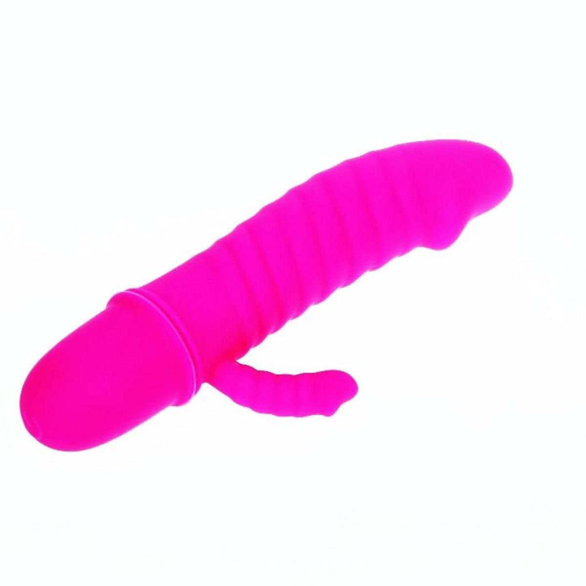 Vibratore rosa con superficie scanalata e stimolatore. Vista prospettica.