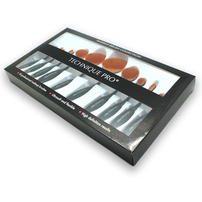 Set di pennelli per trucco in confezione nera. Contiene 10 pennelli con manici neri e setole marroni. Marchio: TECHNIQUE PRO.