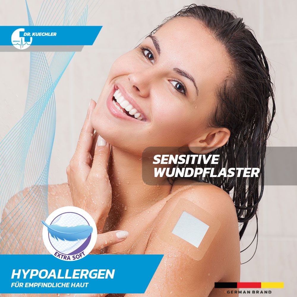 Donna sotto la doccia con cerotto. Ipoallergenico, extra morbido. Marchio: Dr. Kuechler. Cerotto sensibile.