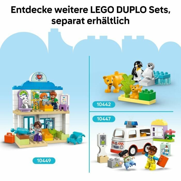 Set LEGO DUPLO. Vari set con personaggi ed edifici. Set con animali, veicoli e personaggi. Sfondo blu e bianco.