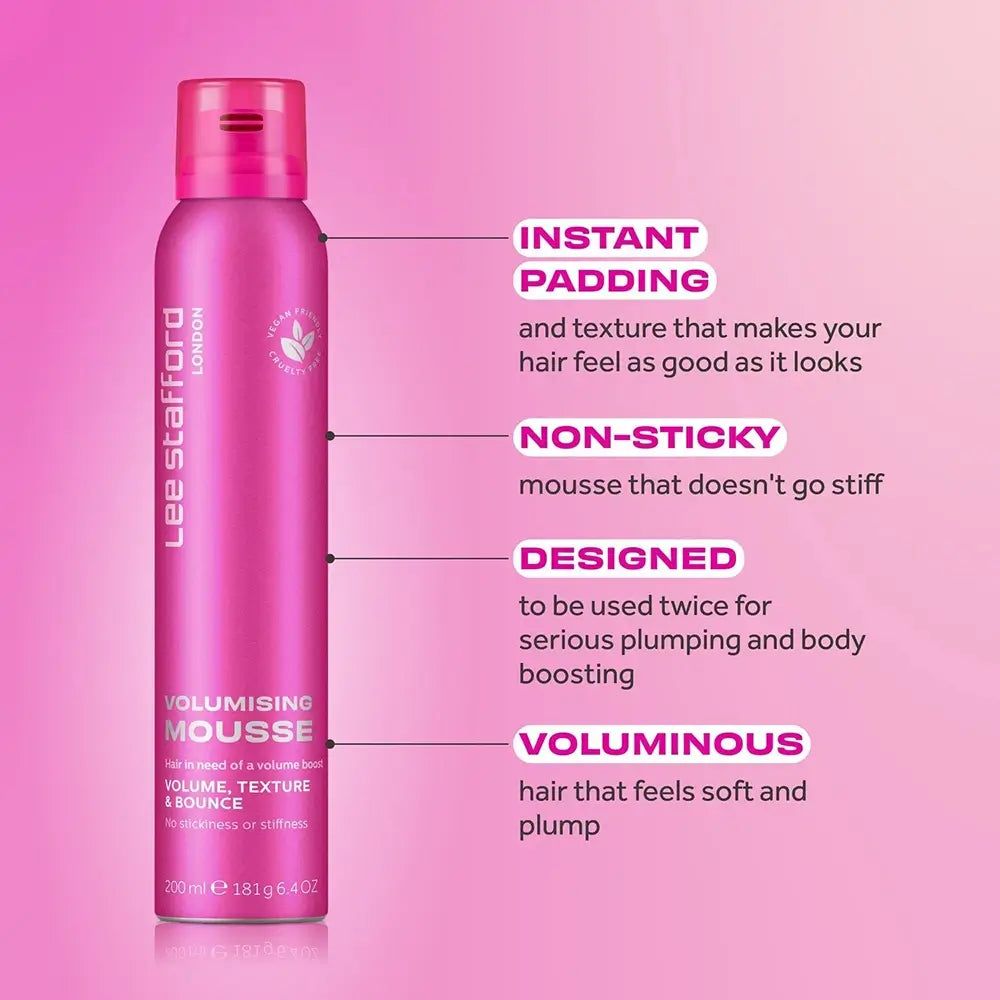 Latta rosa di Lee Stafford Volumising Mousse con spiegazioni per 'Instant Padding', 'Non-Sticky', 'Designed', 'Voluminous'.