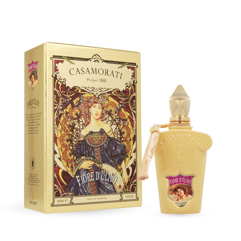 Flacone di profumo e confezione. Flacone beige, tappo dorato, nappa. Confezione dorata, scritta Casamorati.