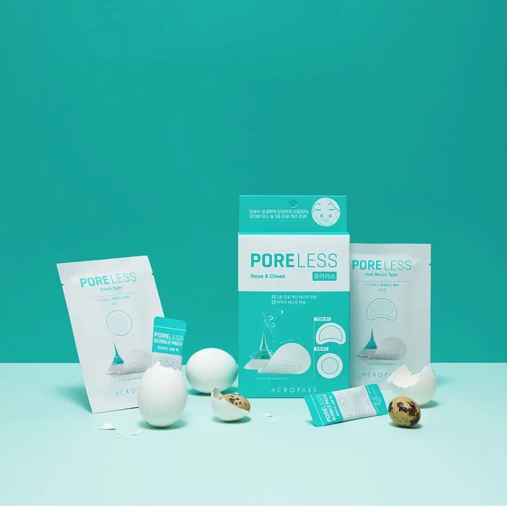 Diverse confezioni ACROPASS Poreless, uova e uova di quaglia. Confezioni con nome e logo del prodotto. Sfondo turchese.