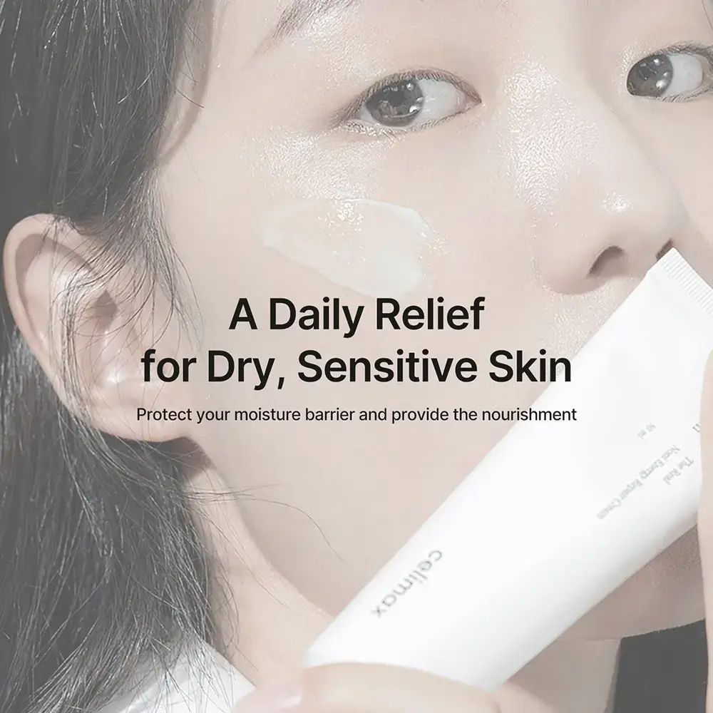 Primo piano di una persona che applica la crema. Testo: A Daily Relief for Dry, Sensitive Skin. Marchio e nome del prodotto visibili.