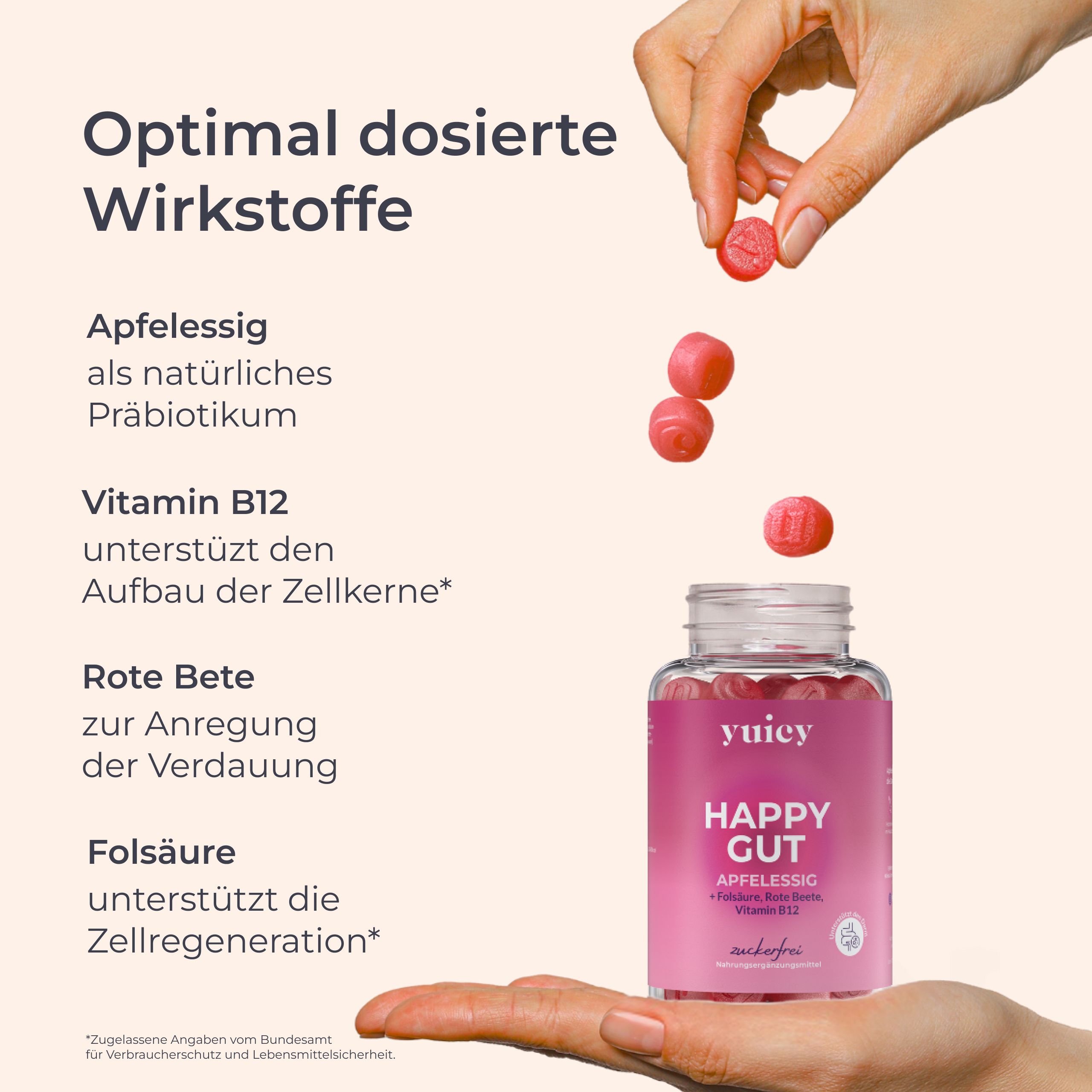 Mani che tengono e lasciano cadere le caramelle gommose. Bottiglia di yuicy® Happy Gut Gummies. Testo: aceto di mele, vitamina B12, barbabietola, acido folico.