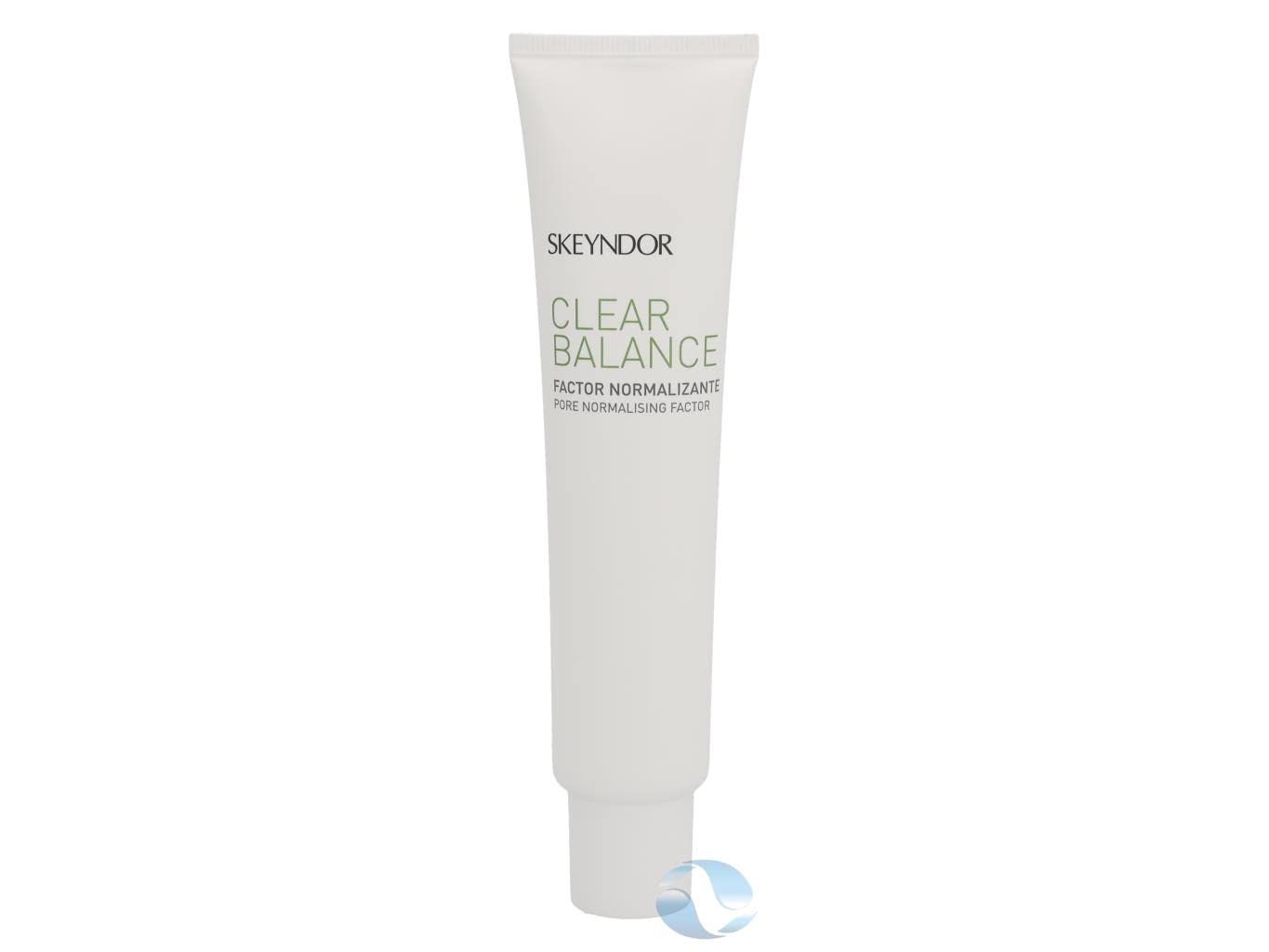 Tubo bianco con testo: Skeyndor Clear Balance Pore Normalising Factor.