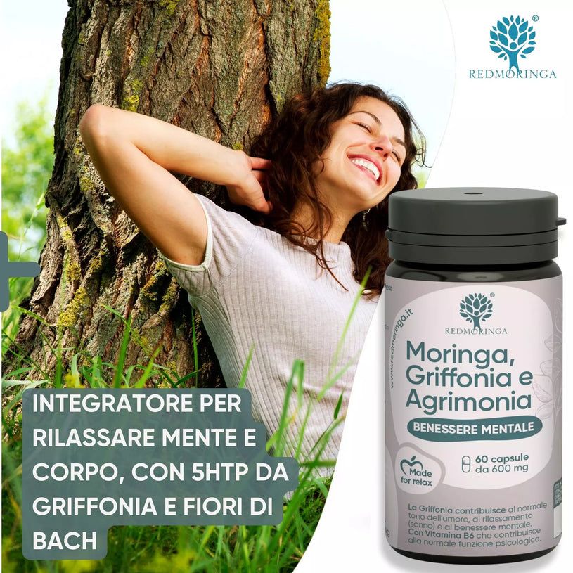 Un flacone di capsule RedMoringa accanto a una donna sorridente. Scritta: Moringa, Griffonia e Agrimonia, Benessere Mentale.