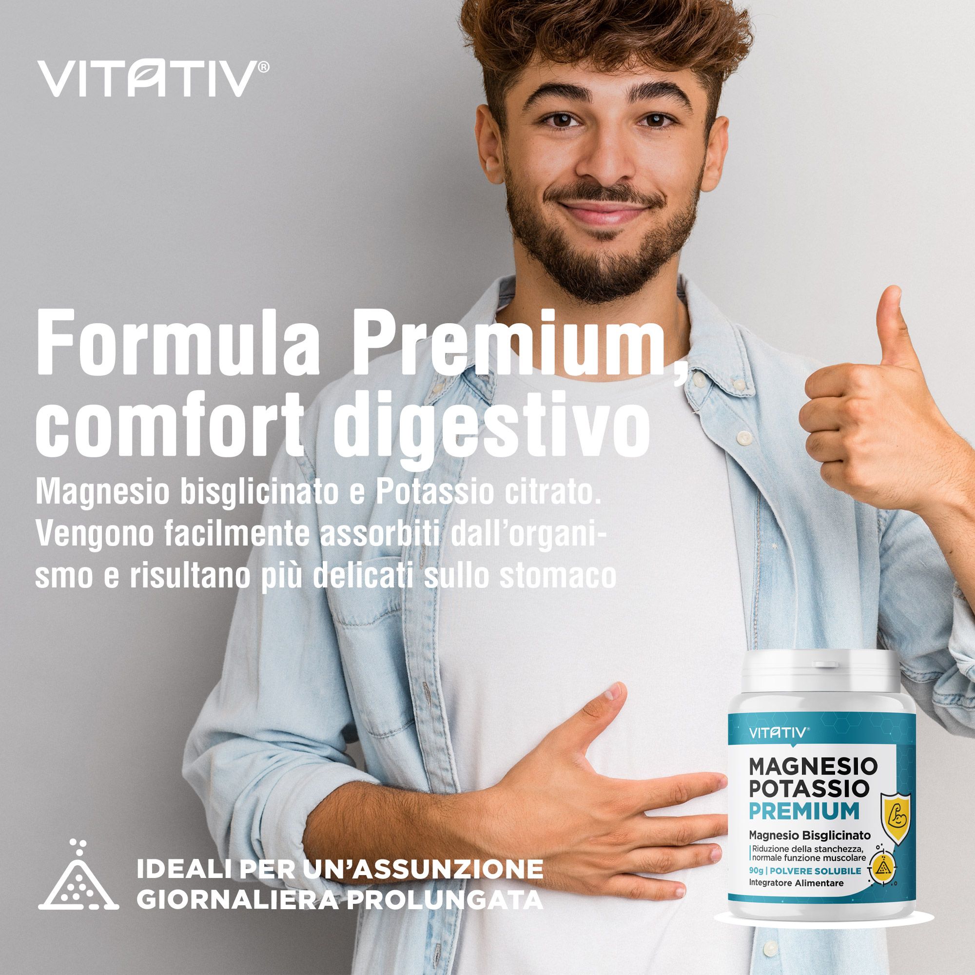 Uomo con prodotto Vitativ Magnesio Potassio Premium. Testo: Formula Premium, comfort digestivo. Contiene magnesio e potassio.