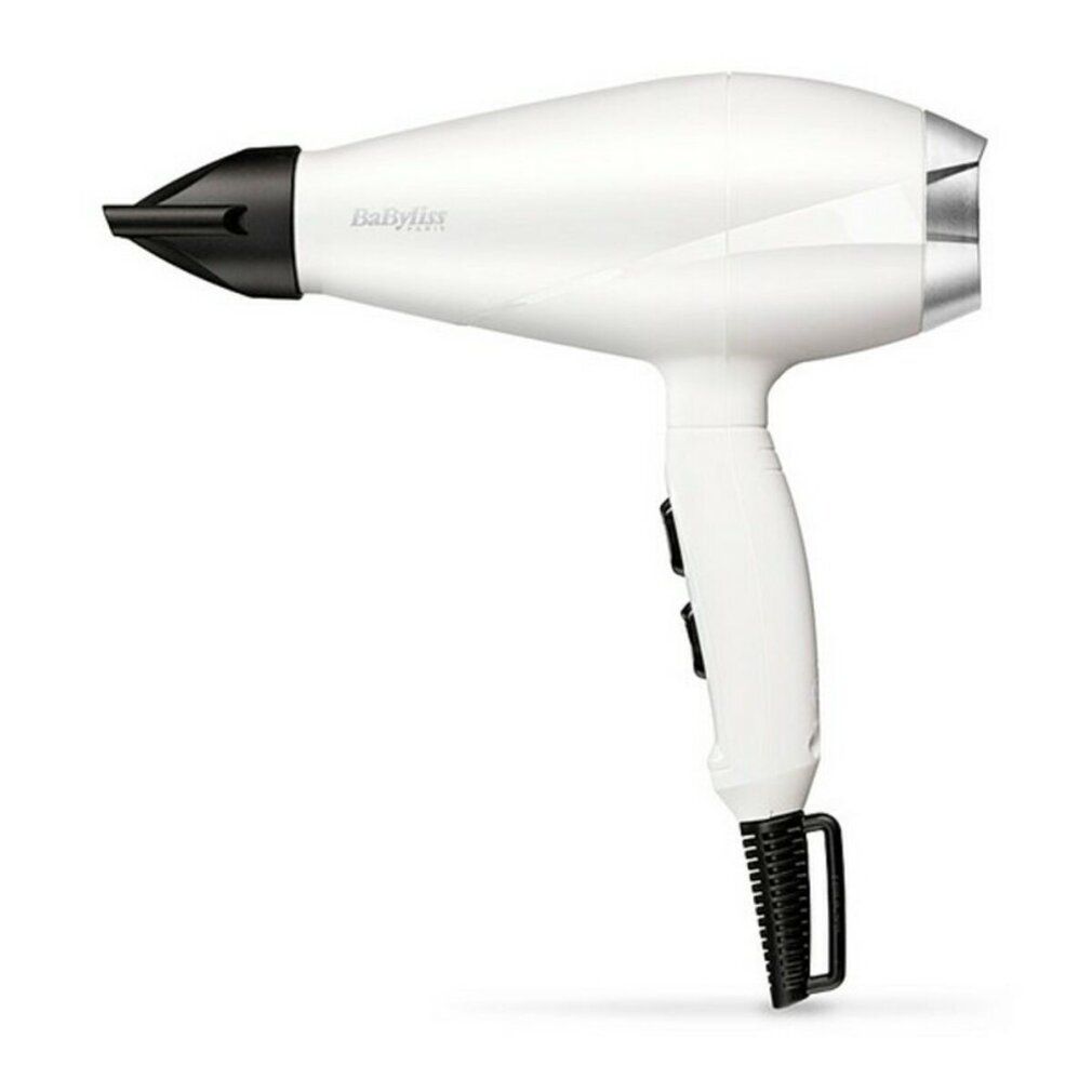 Asciugacapelli bianco con beccuccio e impugnatura neri. Marchio BaByliss. Due interruttori sull'impugnatura.