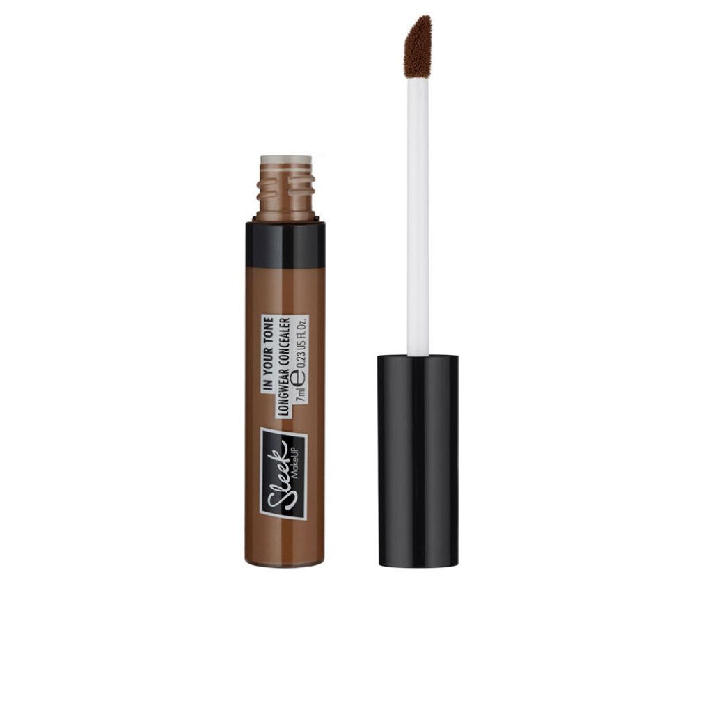 Correttore marrone con applicatore. Flacone con tappo nero e stelo bianco. Scritta: IN YOUR TONE LONGWEAR CONCEALER 7ml.