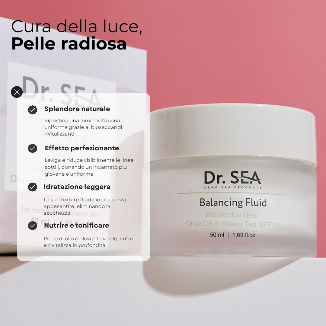 Prodotto con testo. Testo: Splendore naturale, Effetto perfezionante, Idratazione leggera, Nutrire e tonificare.