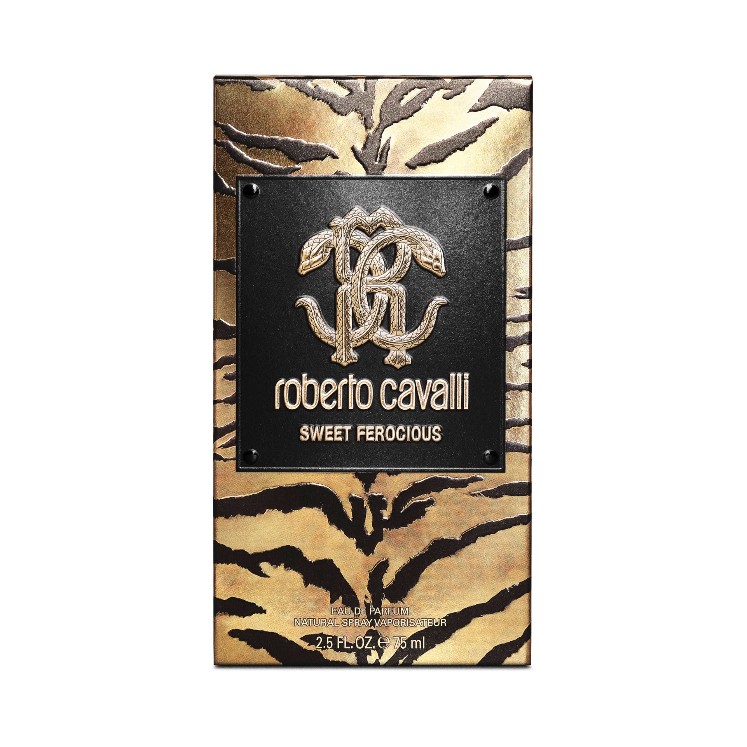 Confezione con motivo zebrato e logo Roberto Cavalli. Targhetta nera con scritta: Sweet Ferocious. 2.5 FL.OZ. 75 ml.