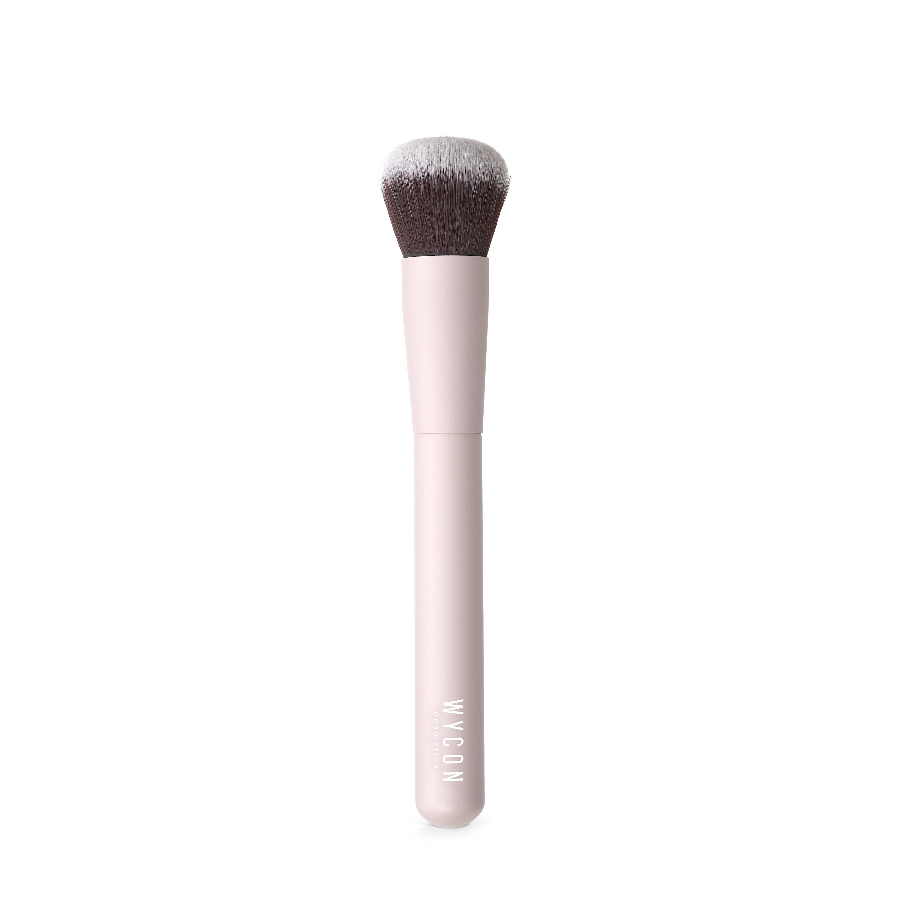 WYCON cosmetics F101 FOUNDATION BUFFER Pennello fondotinta con setole morbide e compatte.