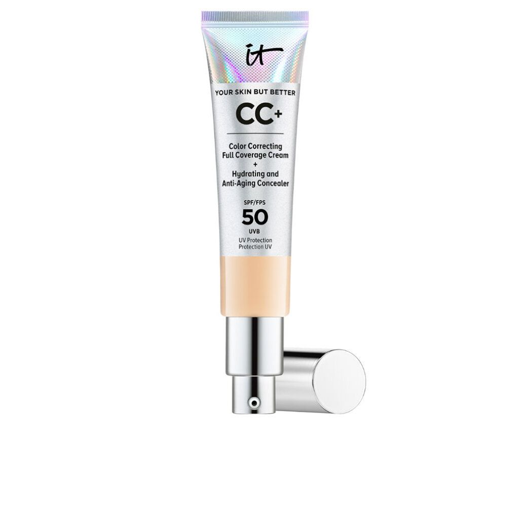 Crema CC+ It Cosmetics con SPF 50. Tubo d'argento con pompa. Testo: Your Skin But Better, Color Correcting Full Coverage Cream.