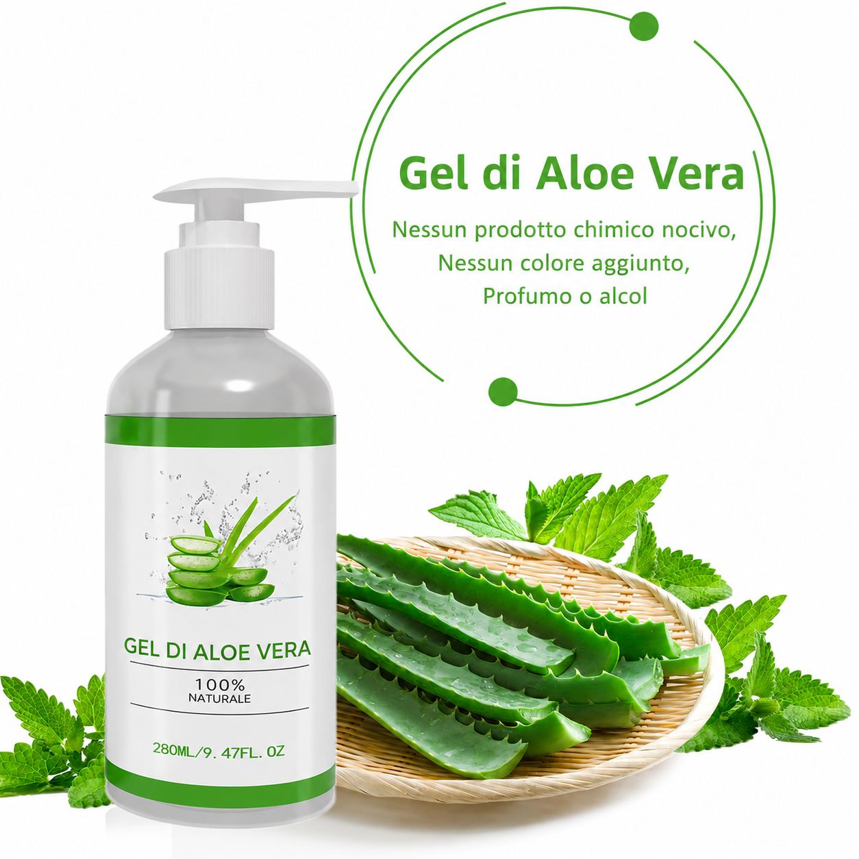 Flacone di gel di aloe vera con dispenser. Etichetta verde e bianca. Foglie e pezzi di aloe vera accanto. Testo: Gel di Aloe Vera, 100% Natural.