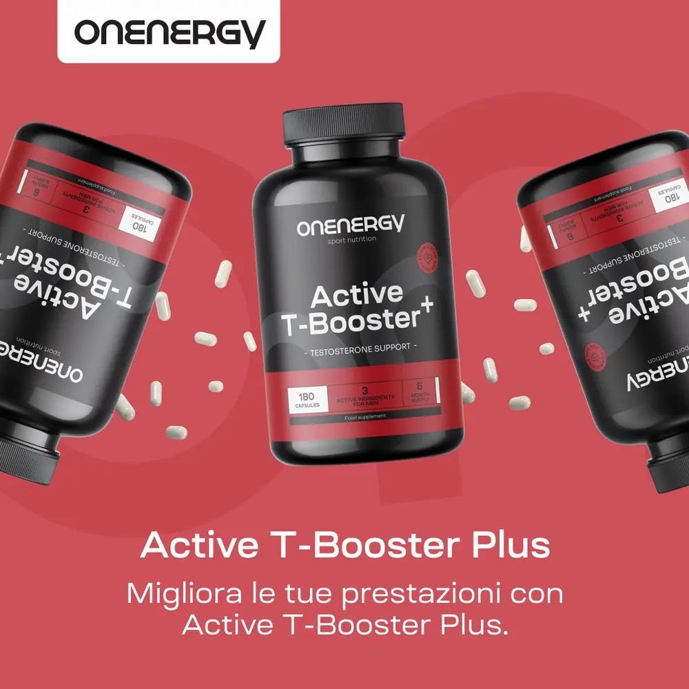 Tre bottiglie di OnEnergy Active T-Booster Plus su sfondo rosso.