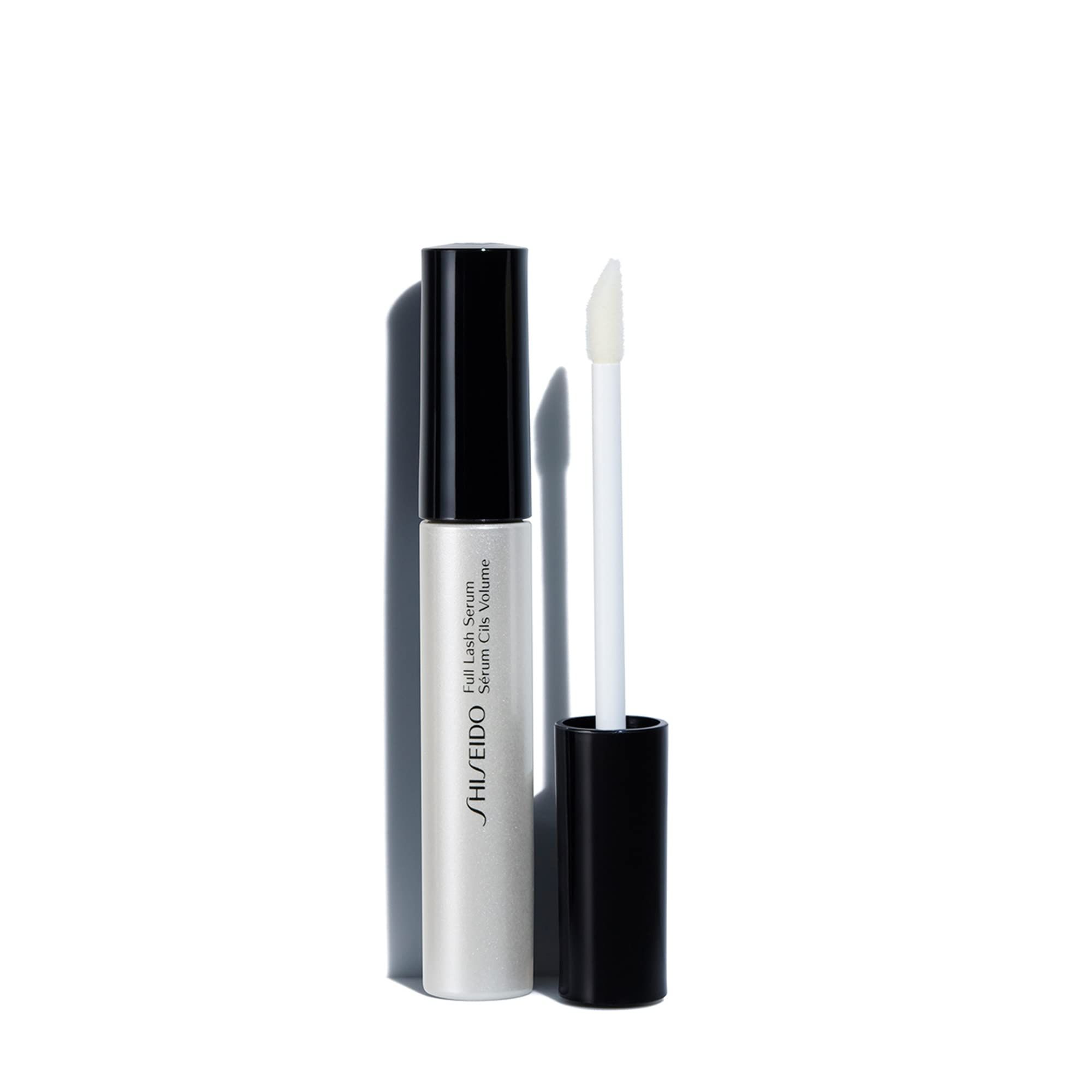 Flacone aperto con applicatore. Tappo nero, applicatore bianco. Scritta: SHISEIDO Full Lash Serum.