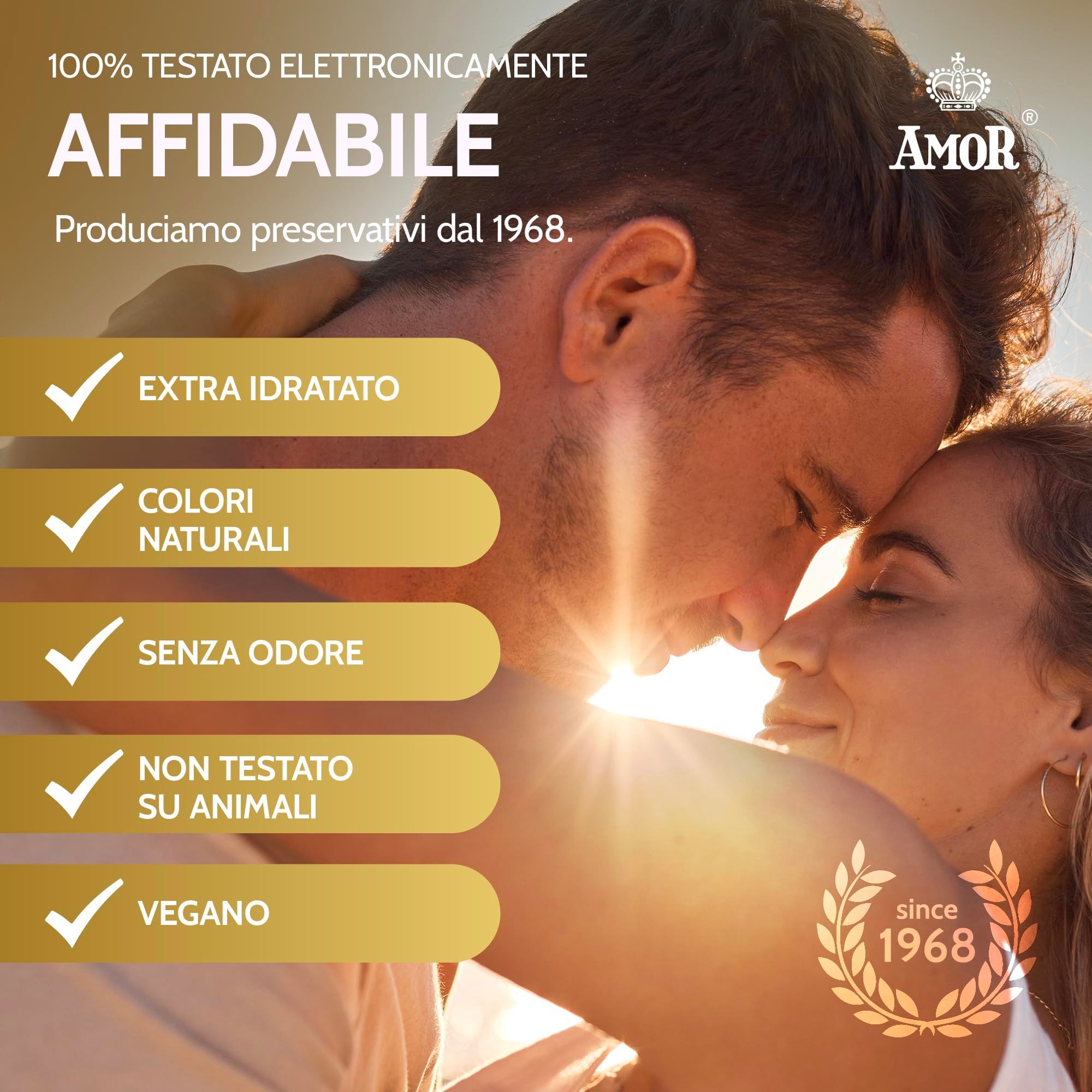 Coppia si abbraccia, preservativi Amor: extra idratati, colori naturali, inodore, vegan.