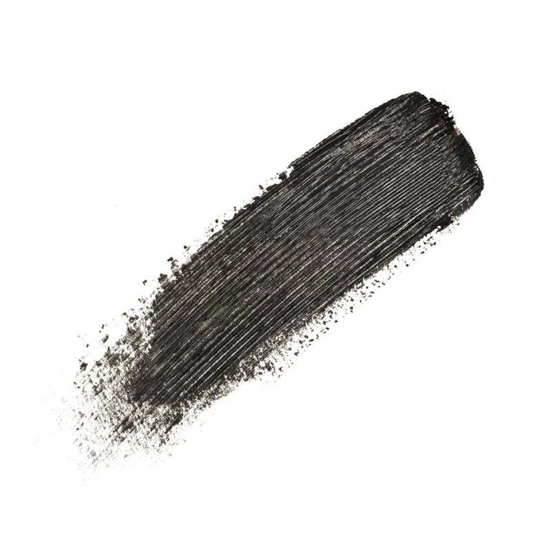 Pennellata di mascara nero su sfondo bianco.