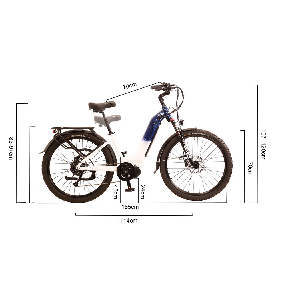 E-bike bianca e blu con motore centrale. Dimensioni: 185cm lungo, 107-120cm alto. Portapacchi, parafanghi.