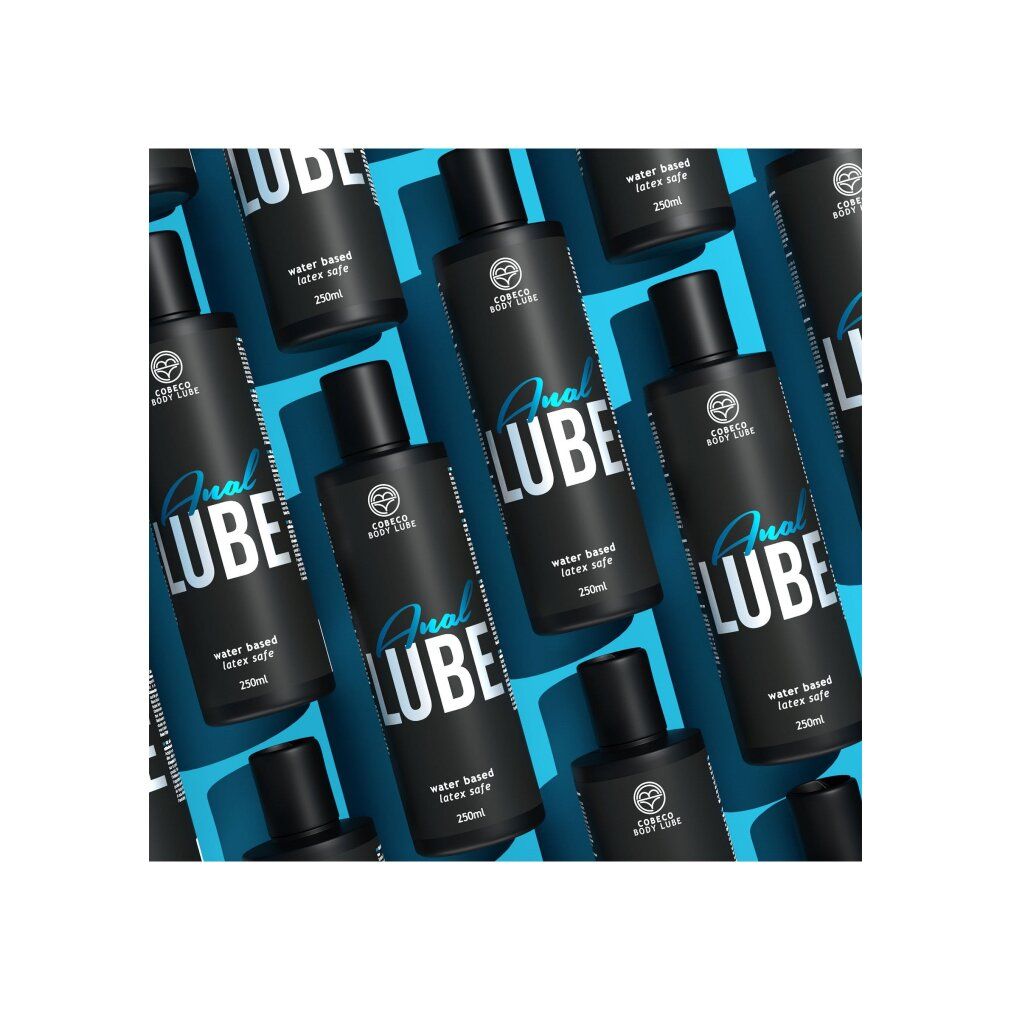 Diverse bottiglie nere con testo bianco su sfondo blu. Nome del prodotto e testo ben visibili.