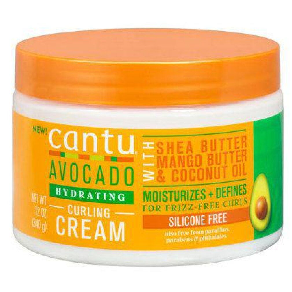 Cantu Avocado Hydrating Curling Cream in un barattolo bianco con coperchio arancione. Contiene burro di karité, mango e olio di cocco.
