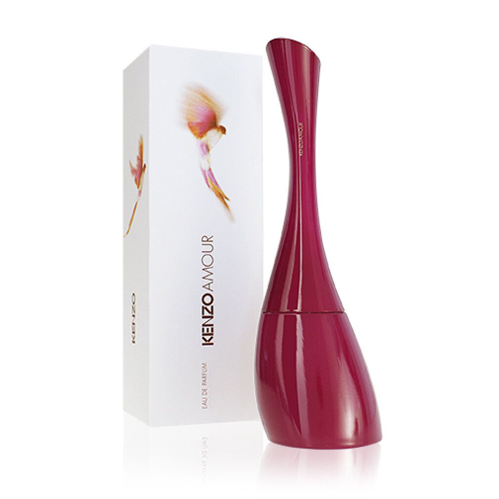 Flacone e confezione di Kenzo Amour Eau de Parfum. Flacone bordeaux, forma curva. Confezione bianca con logo e motivo uccello.
