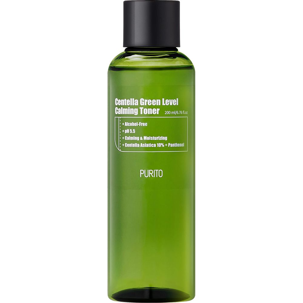 Flacone verde con tappo nero. Scritta: Centella Green Level Calming Toner. Contiene informazioni sugli ingredienti.