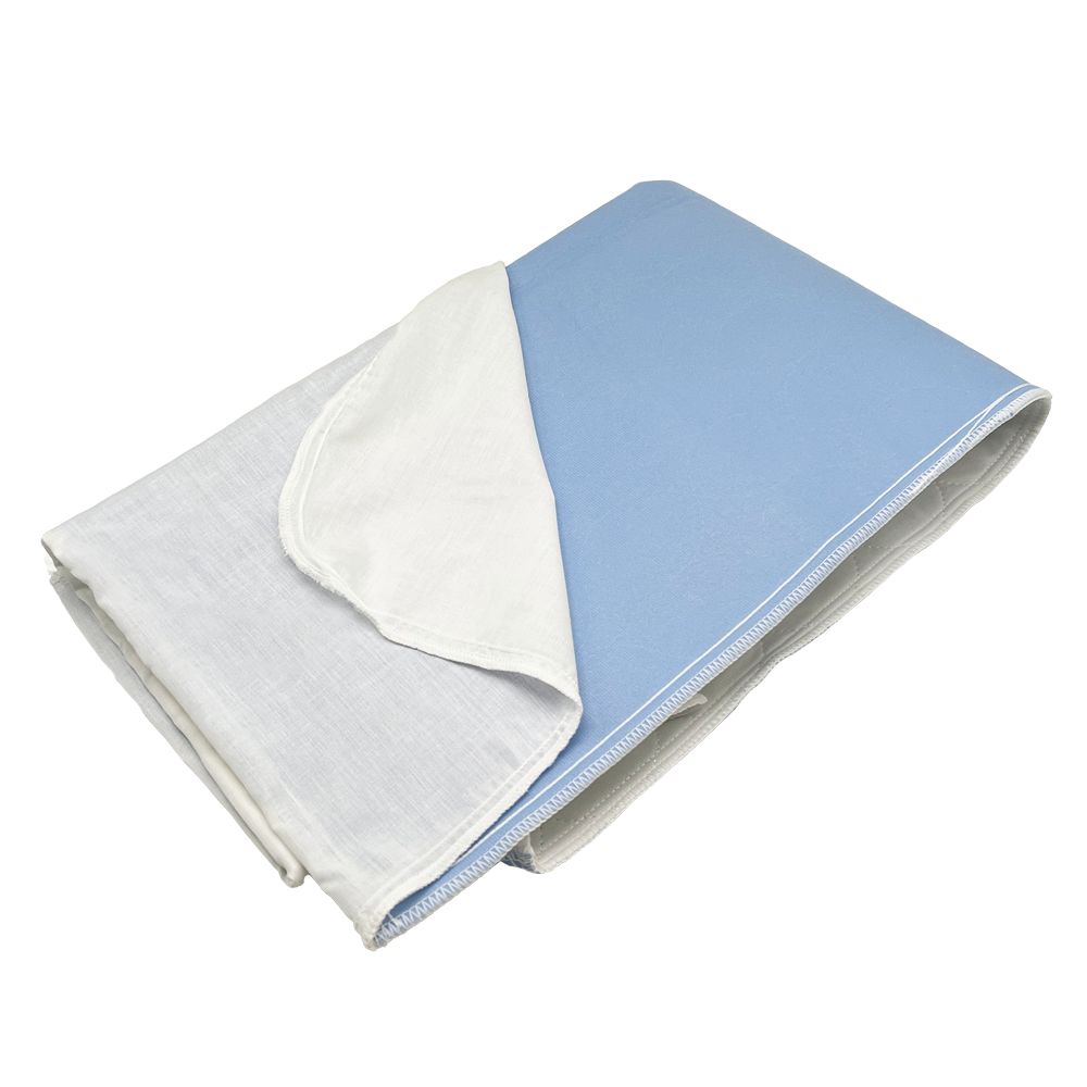 Coprimaterasso impermeabile piegato, lato blu e bianco.