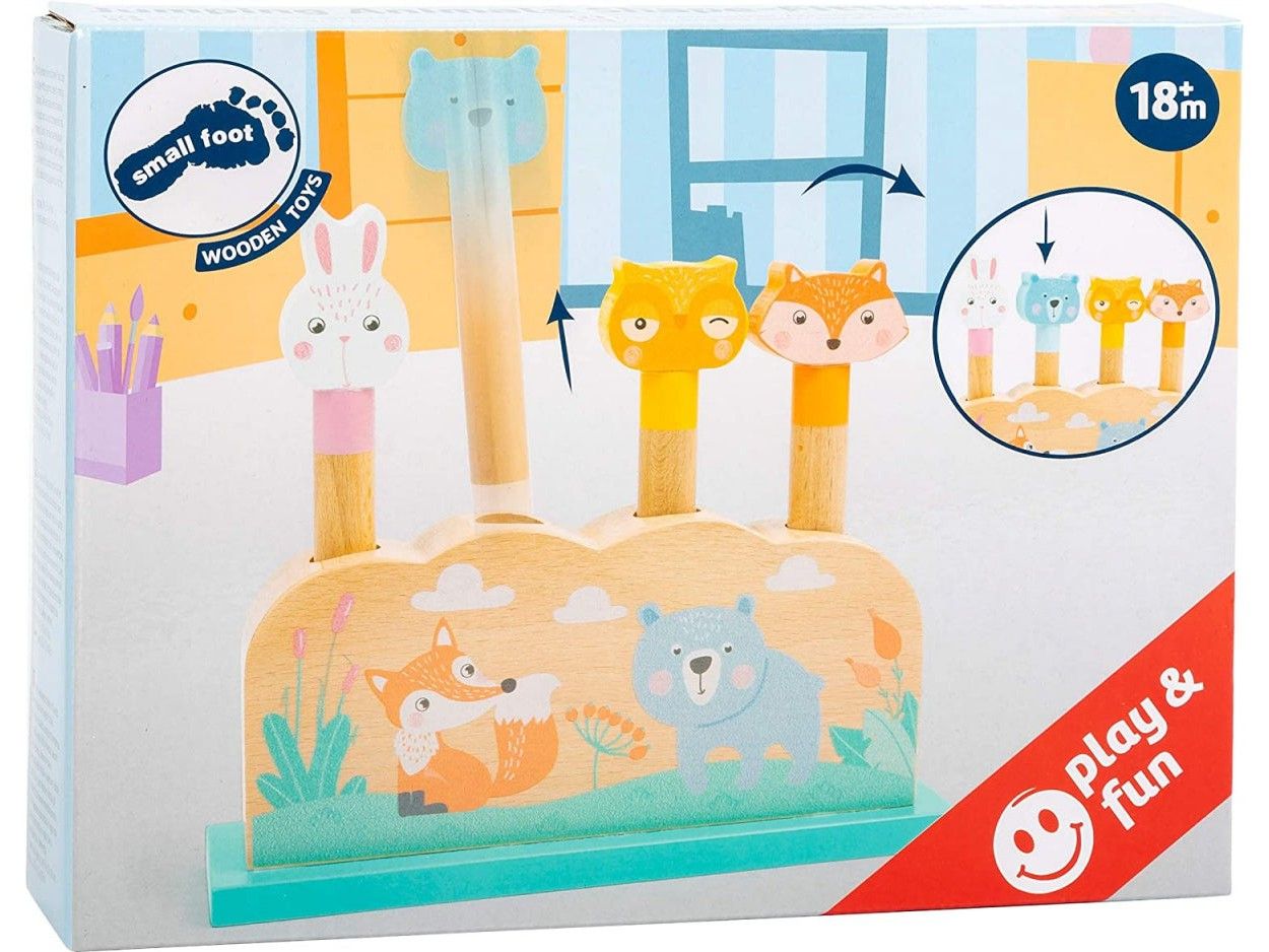 Confezione di giocattolo in legno con animali. Coniglio, orso, gufo e volpe. Età consigliata 18m+. Play & Fun.