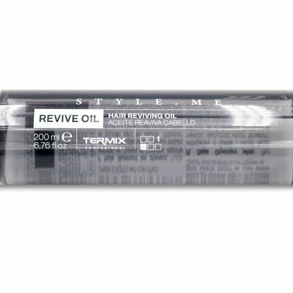 Primo piano delle scritte sul flacone. Scritte: REVIVE OIL, STYLE.ME, TERMIX. Volume: 200 ml.