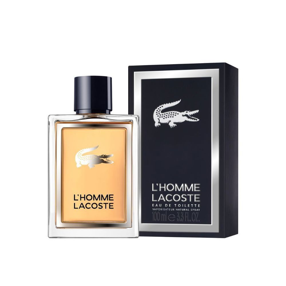 Flacone e confezione L'Homme Lacoste. Flacone rettangolare con contenuto dorato e logo coccodrillo. Confezione nera.