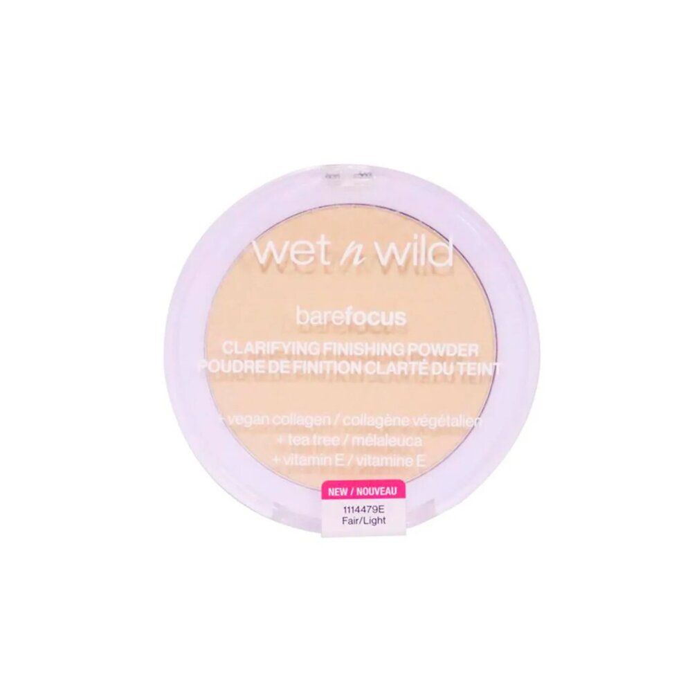 Contenitore rotondo di polvere chiara. Scritta: Wet n Wild, barefocus, Clarifying Finishing Powder. Tonalità: Fair/Light.