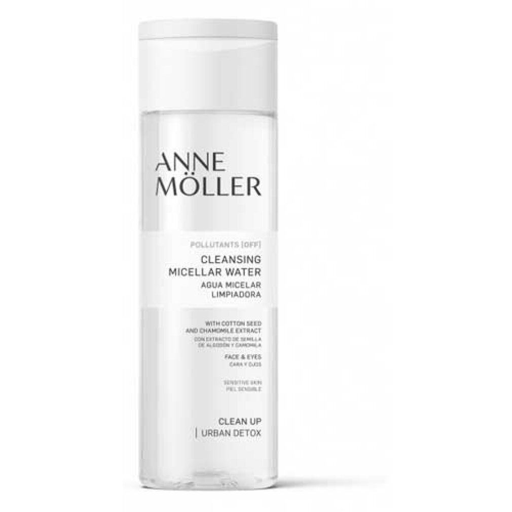 Flacone trasparente con tappo bianco. Scritta: ANNE MÖLLER, CLEANSING MICELLAR WATER. Testo: Con estratto di semi di cotone e camomilla. Viso e occhi. Pelle sensibile.
