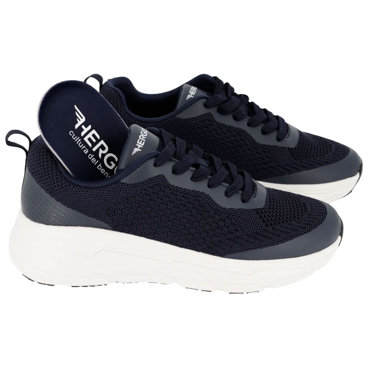 Sneakers blu scuro con soletta estraibile. Marchio HERGOS. Tomaia in mesh, suola bianca.