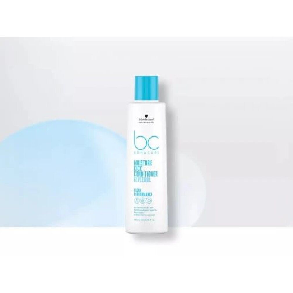 Flacone bianco con tappo blu. Scritta: Schwarzkopf Bonacure Moisture Kick Shampoo Glycerol. Clean Performance.