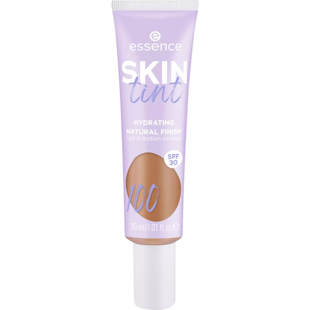 Tubo Essence Skin Tint Foundation. Tubo lilla chiaro con nome del prodotto e tonalità. Tonalità 100. Con SPF 30.