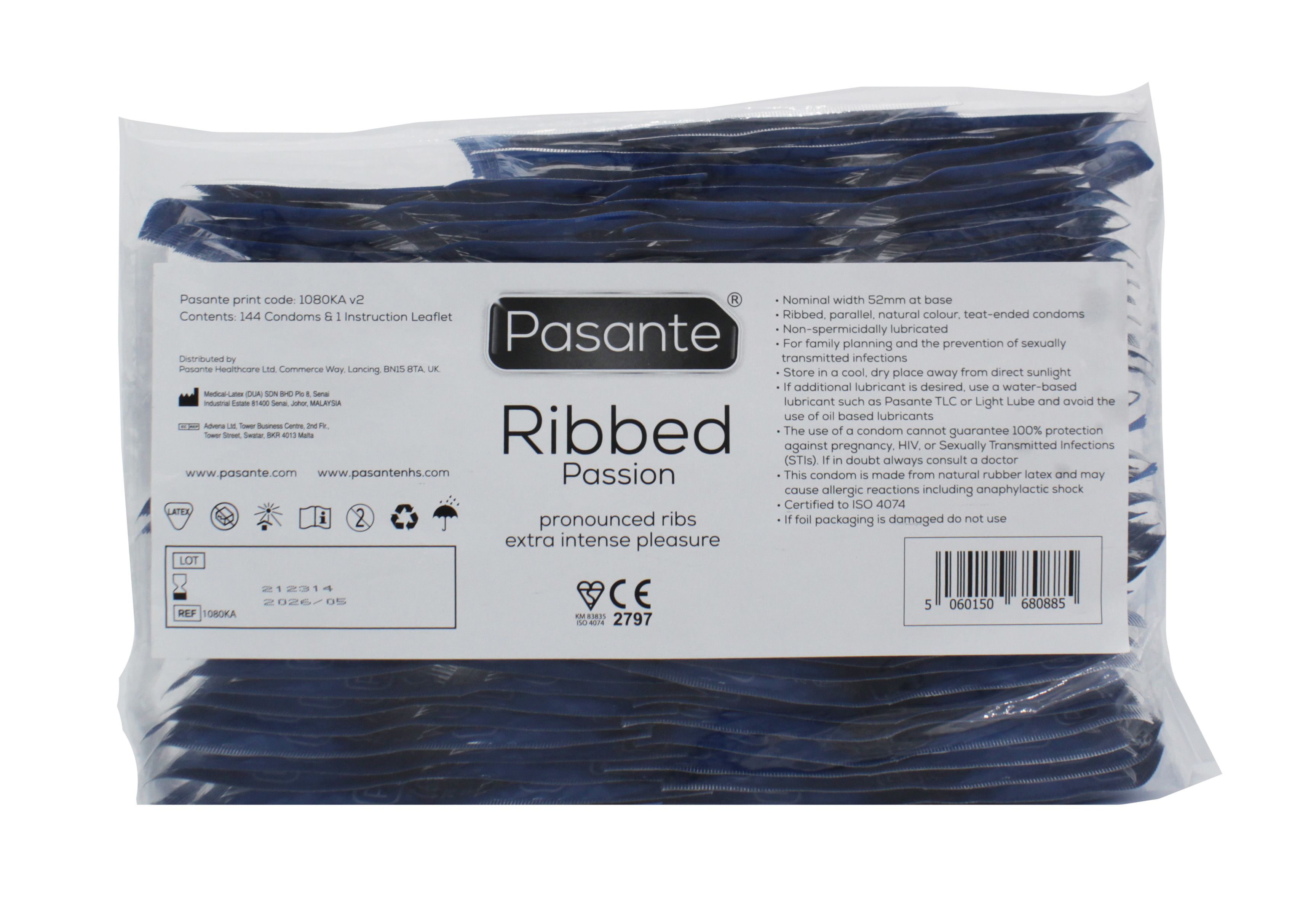 Confezione di preservativi blu. Scritta: Pasante Ribbed Passion. Informazioni e certificazioni visibili.