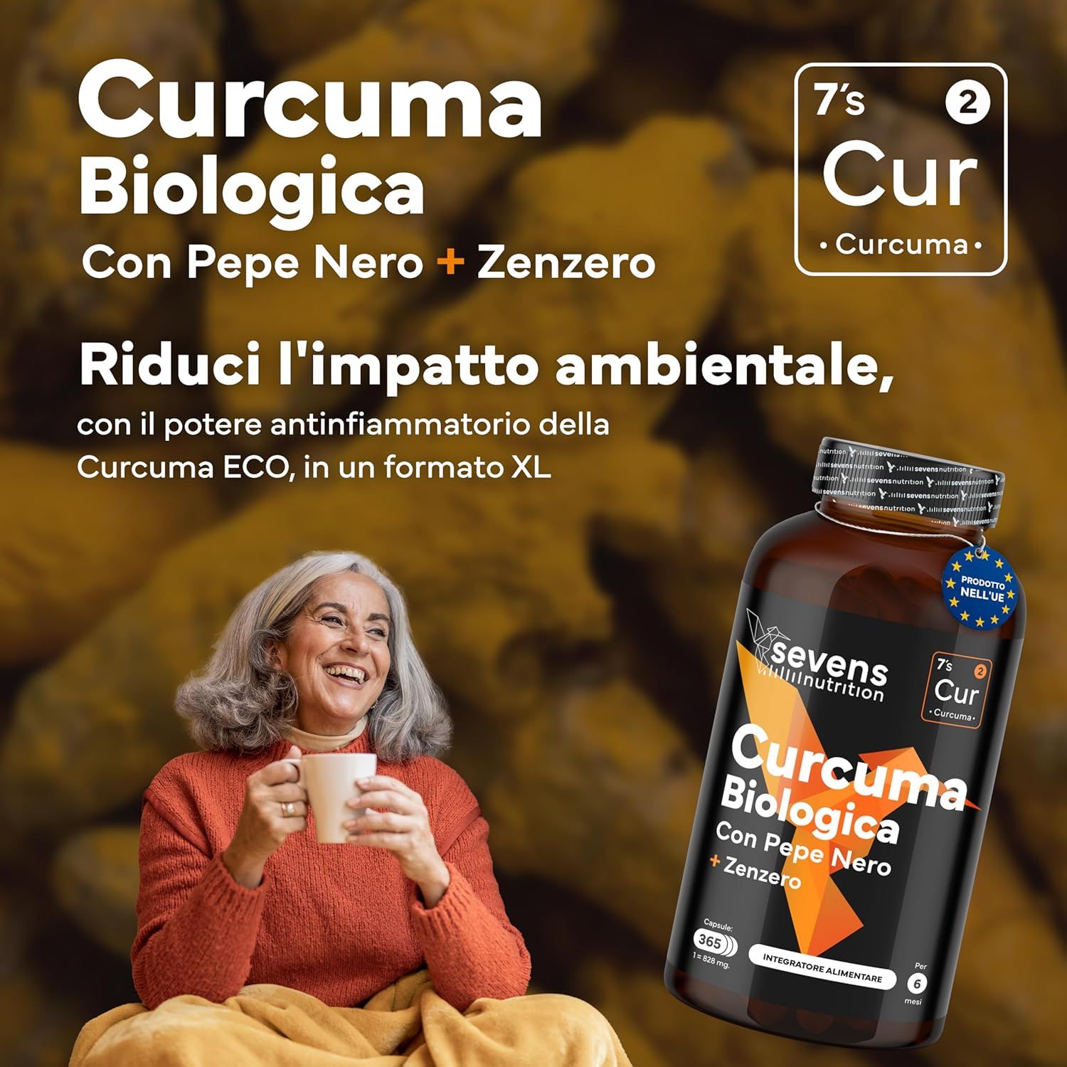 Donna con tazza accanto a un barattolo di Curcuma Biologica (confezione XL).