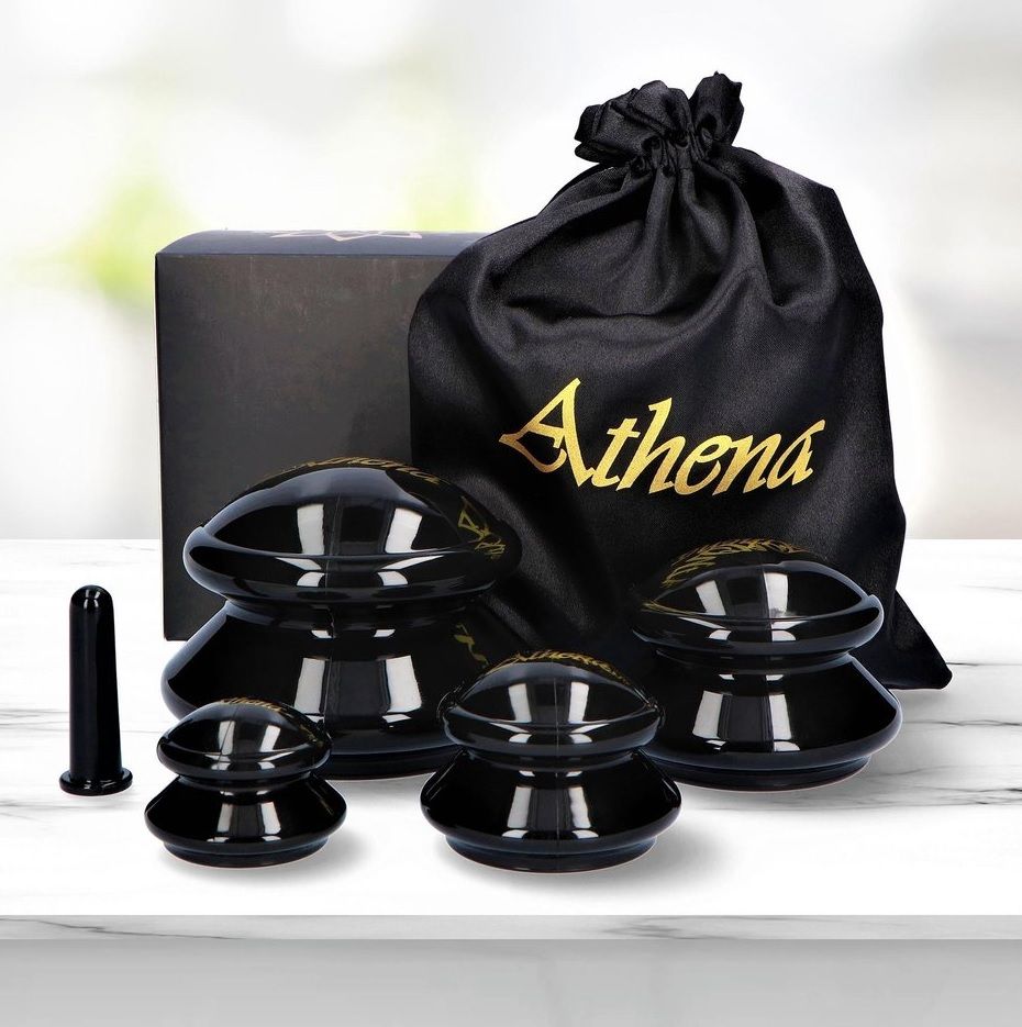 Set nero di coppette massaggianti, sacchetto, scatola e accessorio. Coppette con logo.