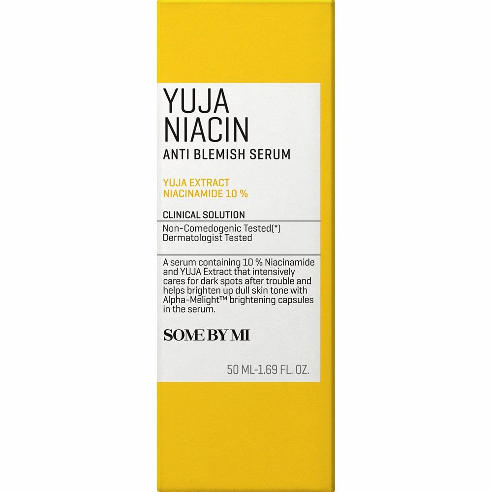 Confezione di siero gialla. SOME BY MI Yuja Niacin Anti-Blemish Serum. Testo: Yuja Extract, Niacinamide 10%.
