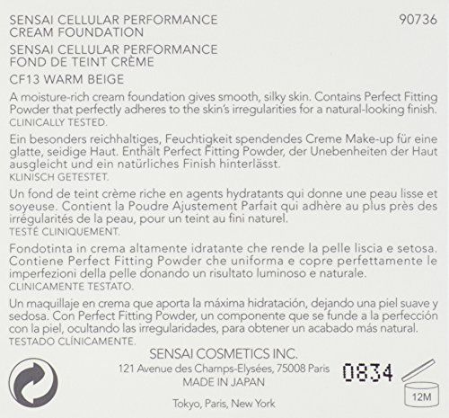 Testo su sfondo bianco. Nome del prodotto: SENSAI CELLULAR PERFORMANCE CREAM FOUNDATION. Tonalità: CF13 Warm Beige. Testo in tedesco, francese e italiano.