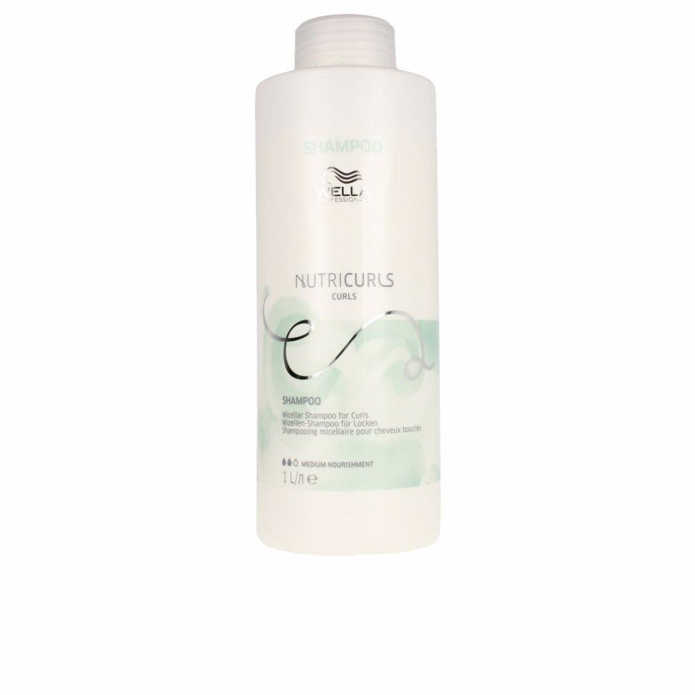 Flacone di shampoo bianco con logo Wella e scritta Nutricurls Curls. Testo: Shampoo, Medium Nourishment, 1 litro.
