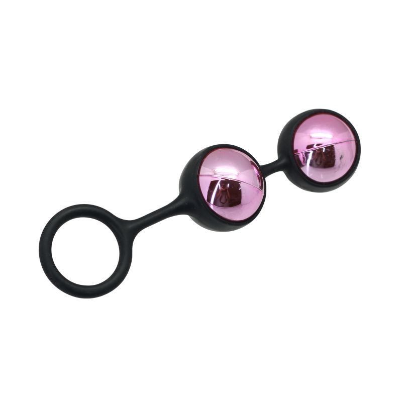 Due sfere rosa collegate con anello nero, su sfondo bianco.