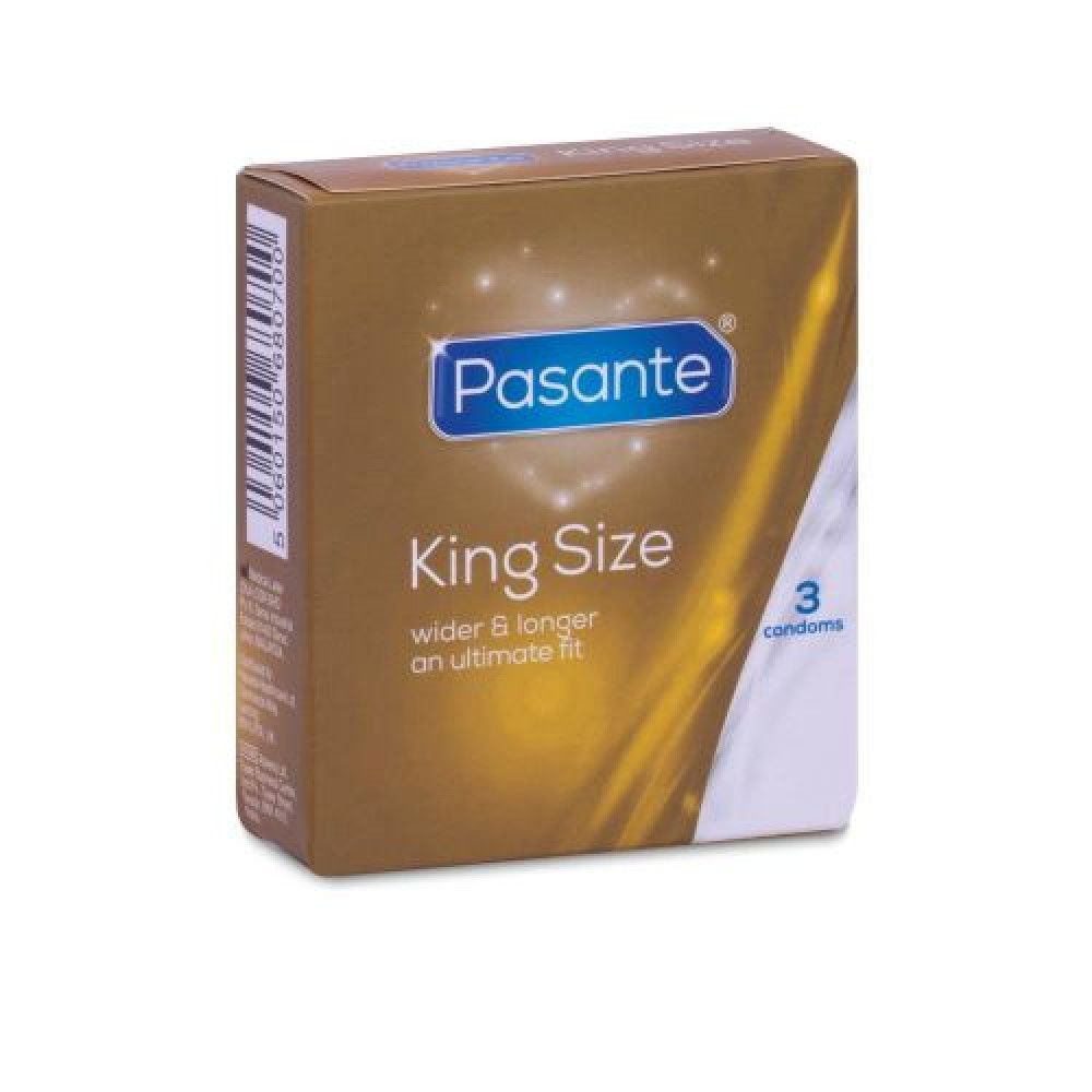 Scatola dorata di preservativi Pasante King Size. Contiene 3 preservativi. Scritta: wider & longer an ultimate fit.
