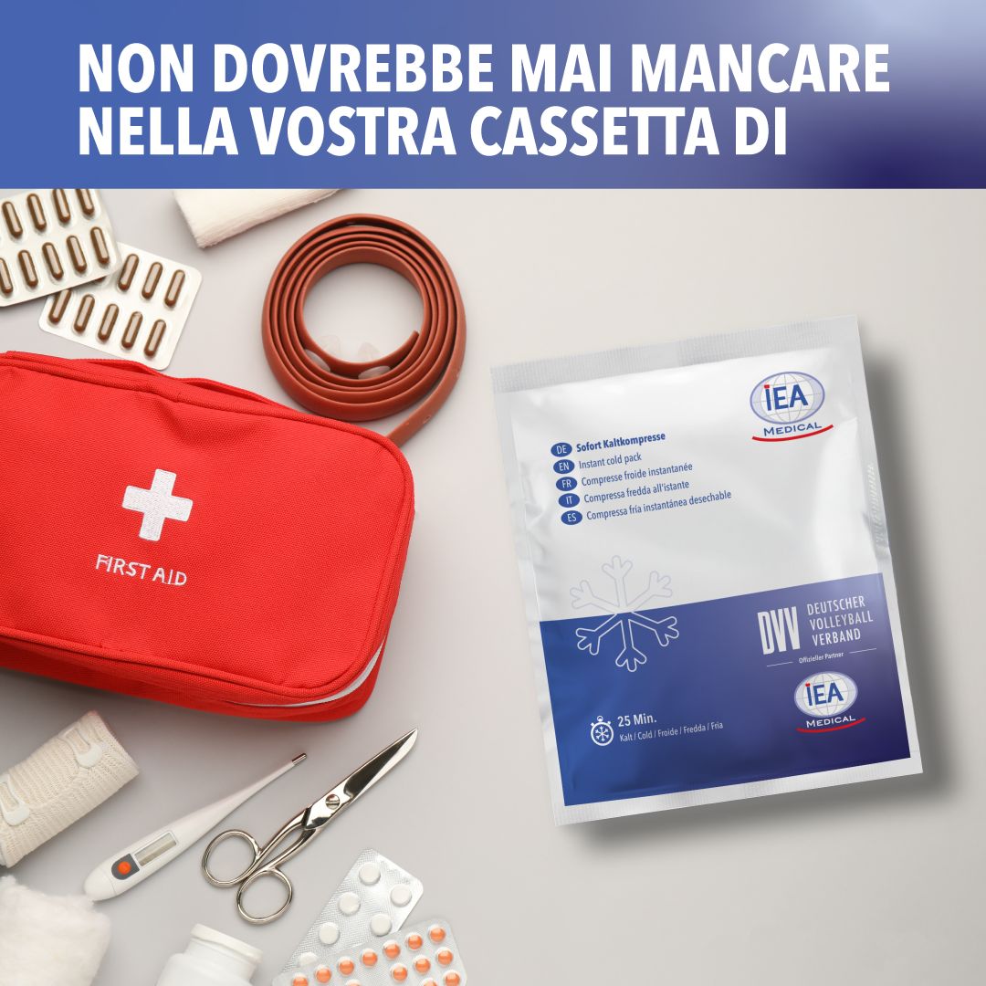 Kit di pronto soccorso con bende, farmaci, forbici e impacco freddo. Testo: Non dovrebbe mai mancare nella tua cassetta.