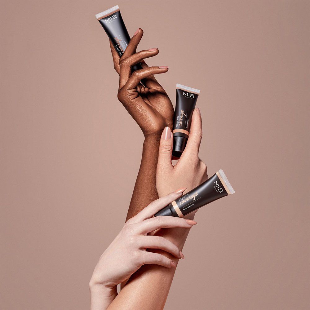 Mia Makeup Beyond fondotinta fluido idratante