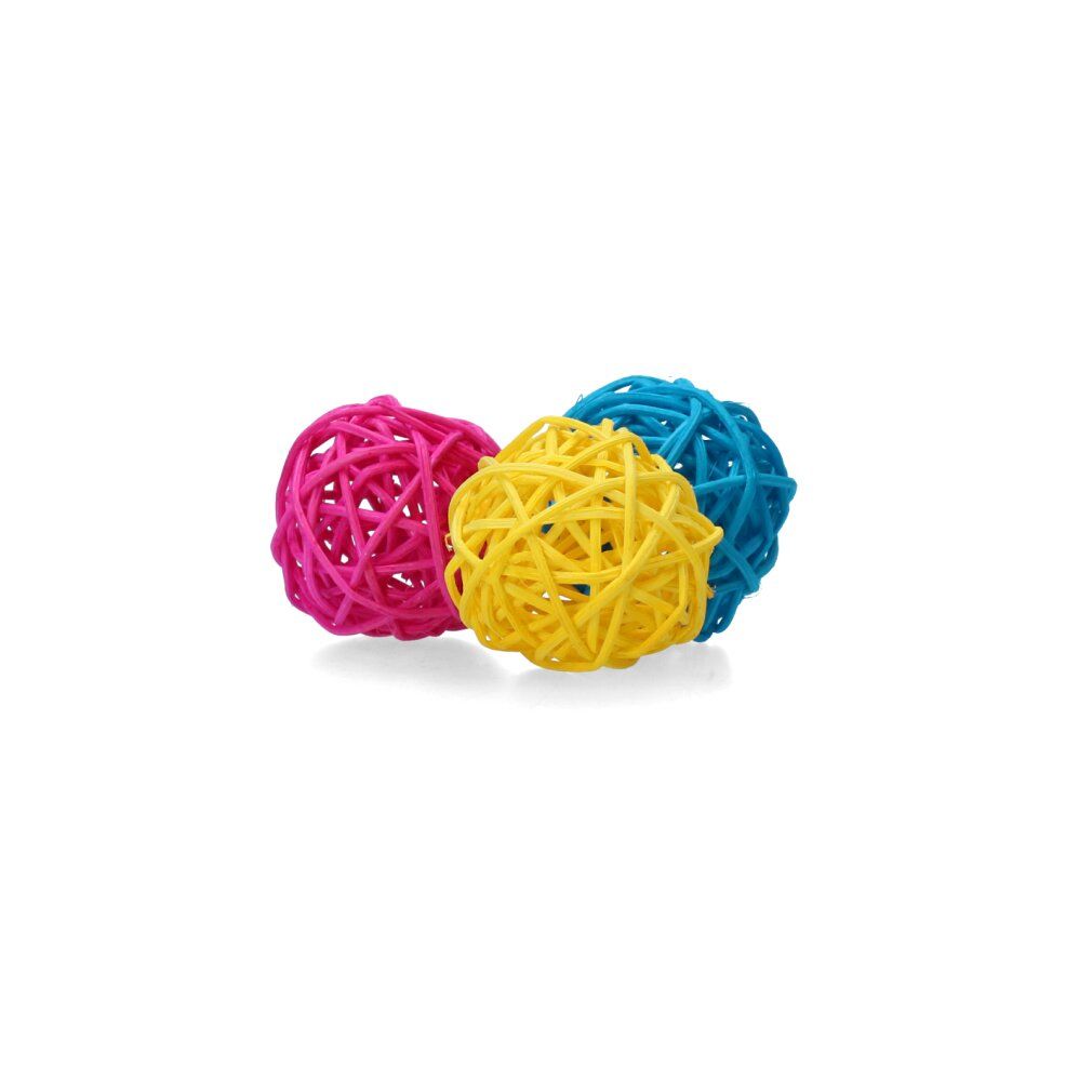 Tre palline colorate in materiale intrecciato. Colori: rosa, giallo e blu. Forma sferica.